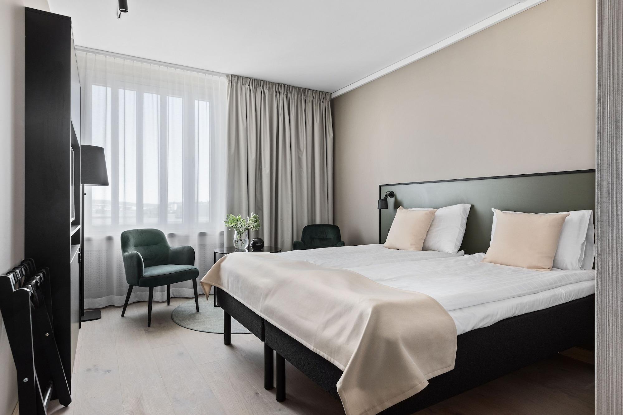 Comfort Hotelli 4*